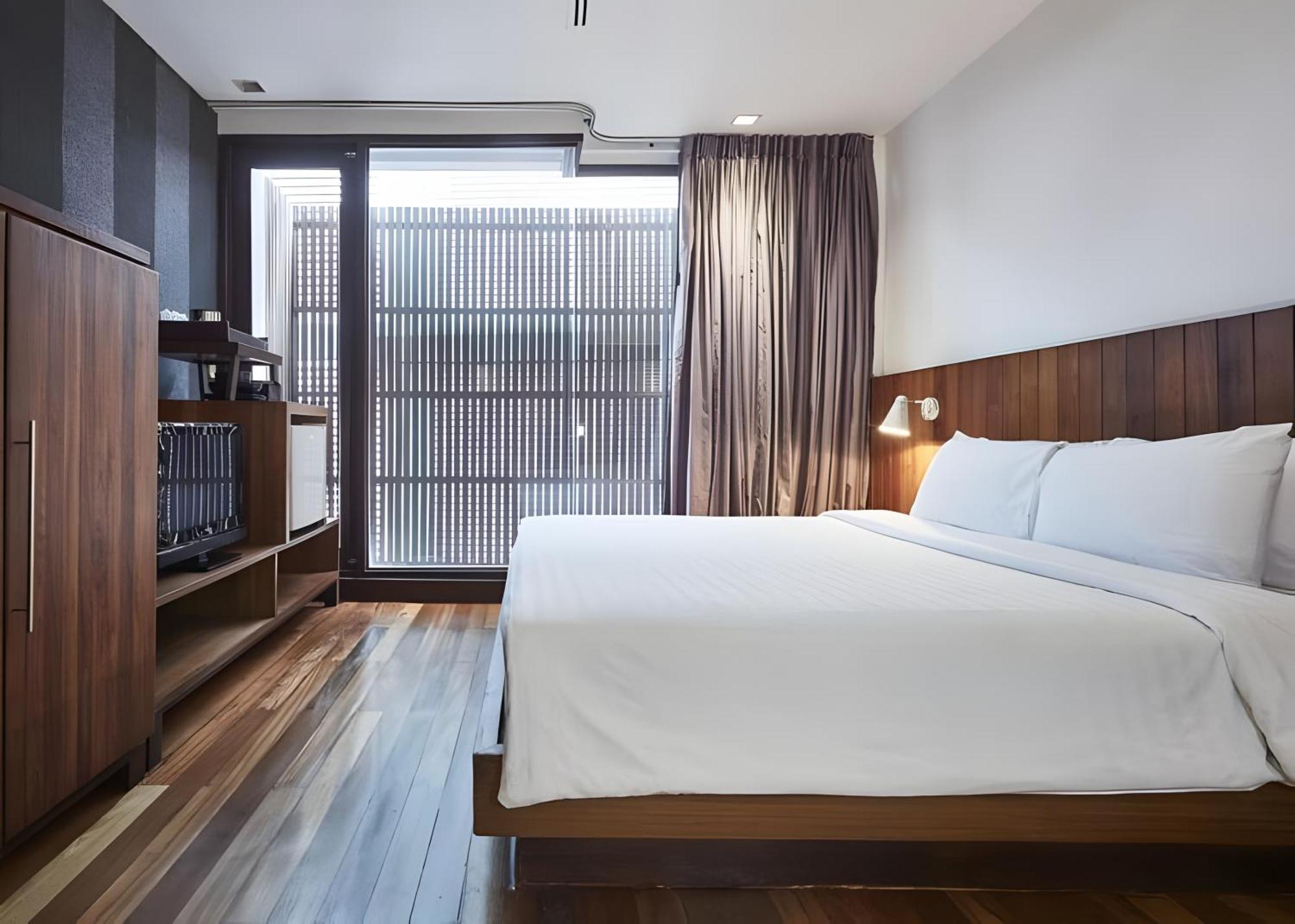 בנגקוק Wish Inn Silom - วิช อินน์ สีลม X מראה חיצוני תמונה